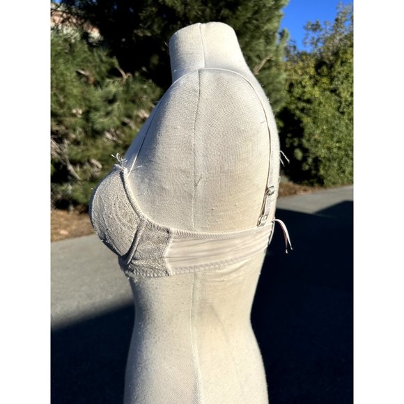 Victoria’s Secret Bra 34D Ivory Floral  Lace Shimmer Dream Angels Demi Womens - Picture 3 of 12